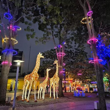 I-City Free Wifi 55Inch Smarttv Car Park Fit 5Pax Shah Alam Eksteriør bilde